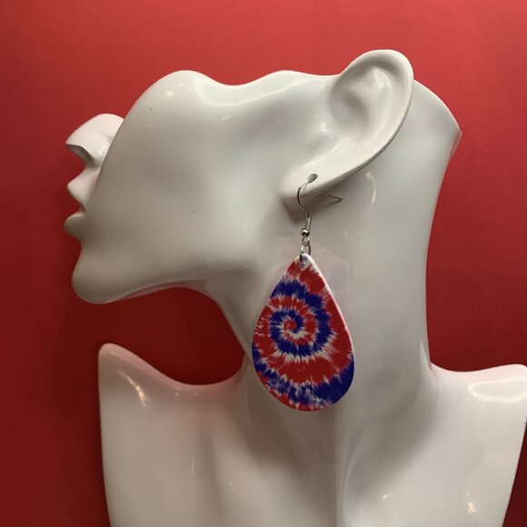 Tie Dye Earring, USA Earring, Fourth of July Earring, Patriotic Earring, Gift - Picture 3 of 5